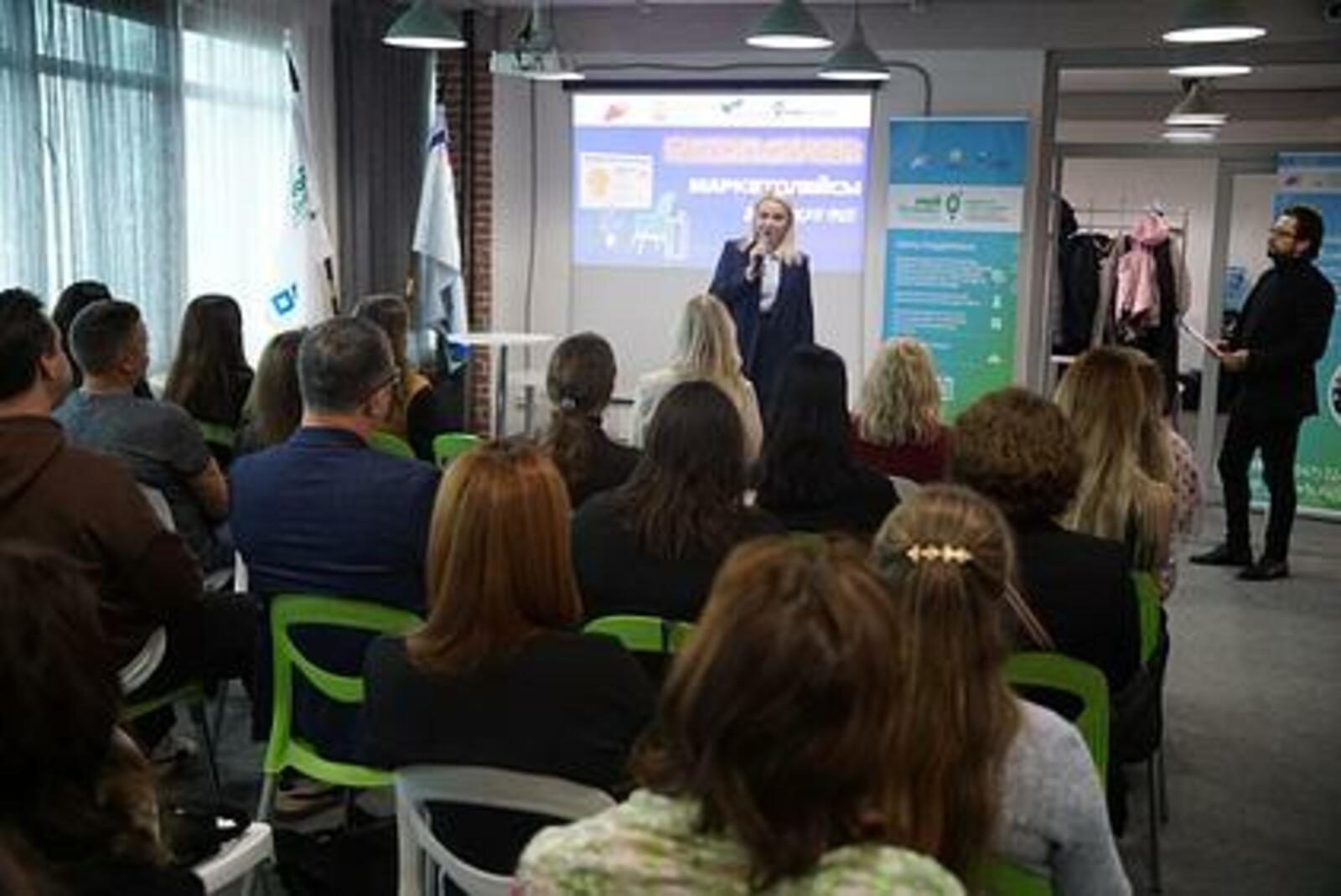 В Башкортостане свыше 80 человек прошли обучение по торговле на маркетплейсах