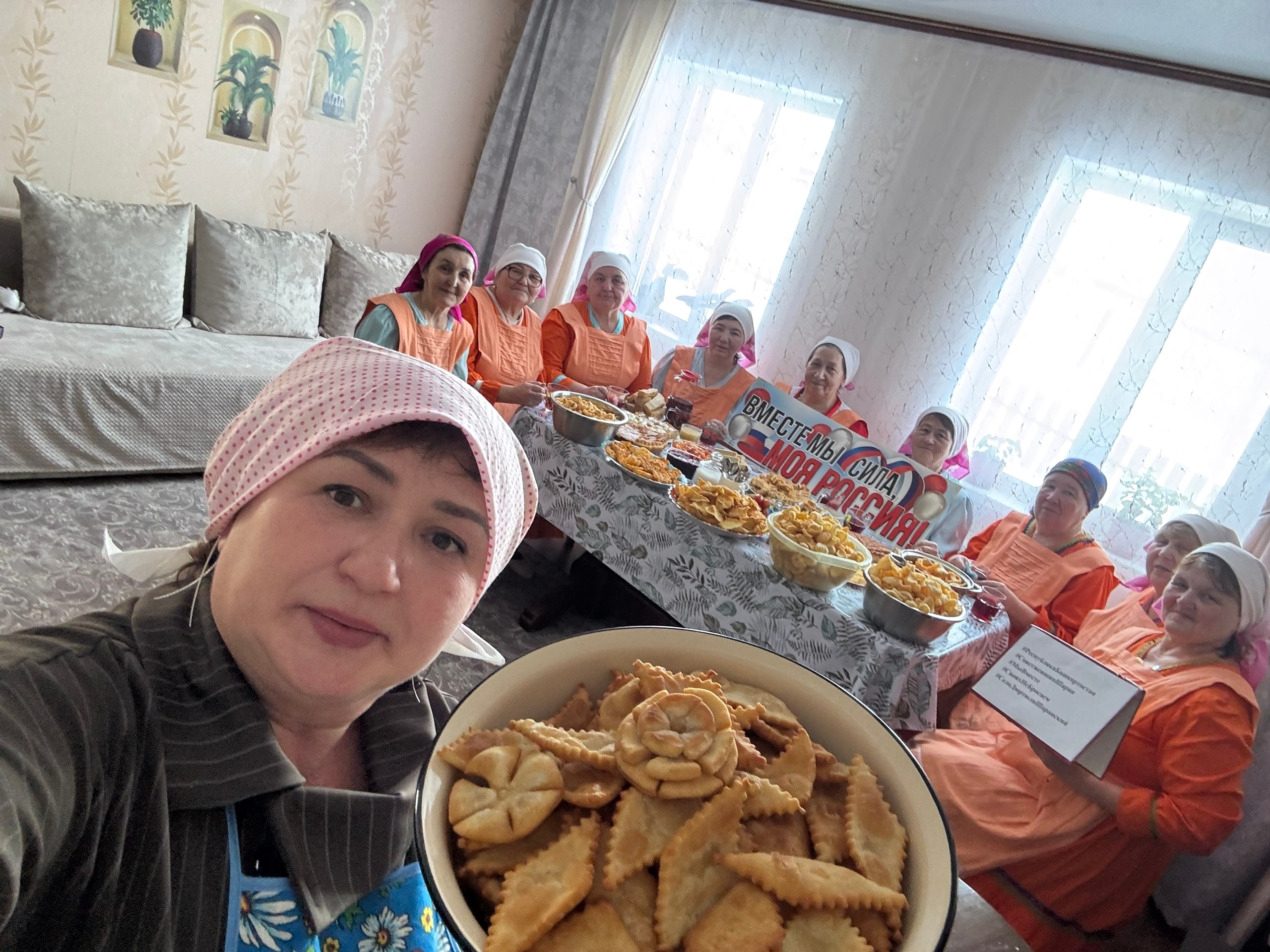 Для наших бойцов - домашнее лакомство