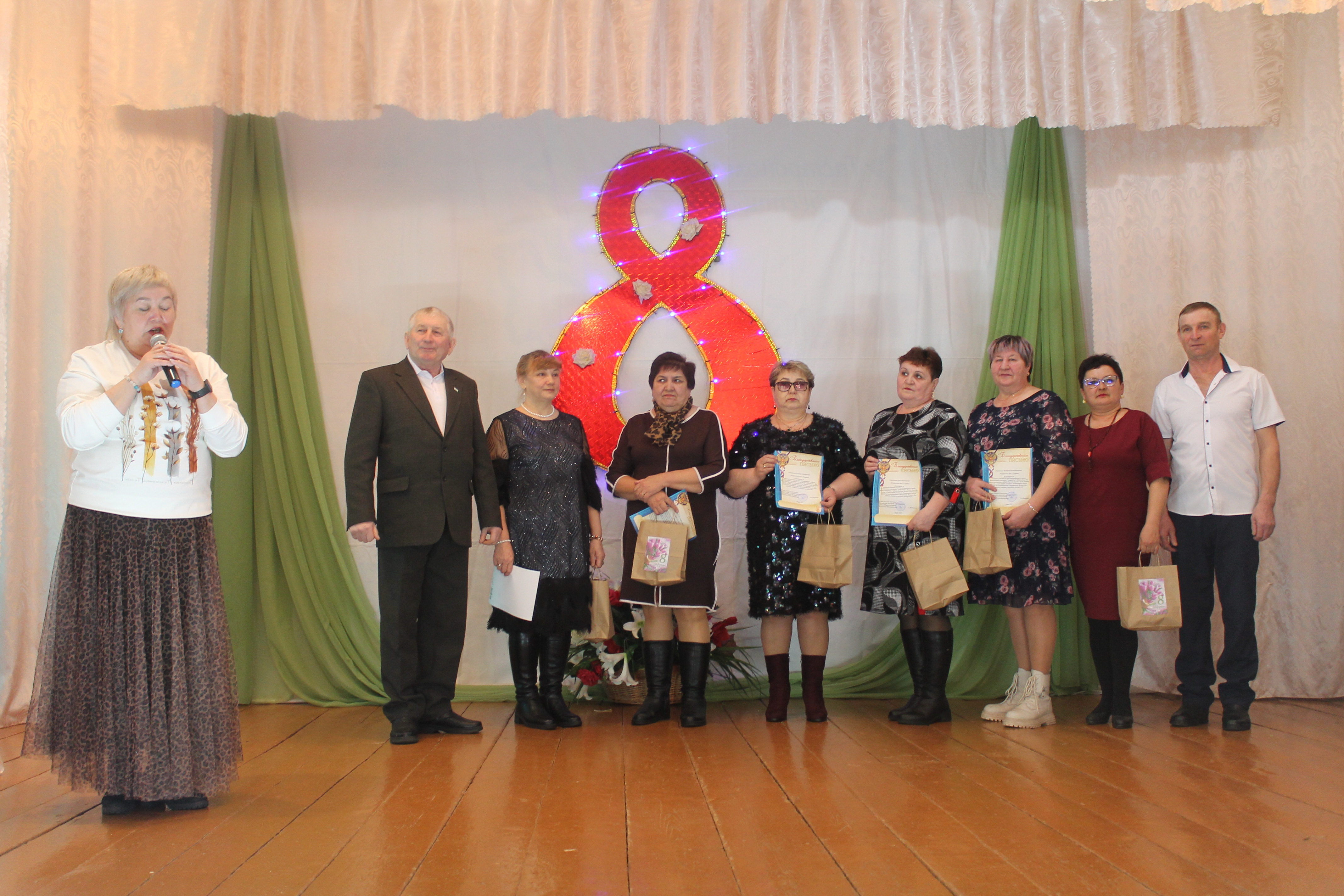 Праздник весны и красоты