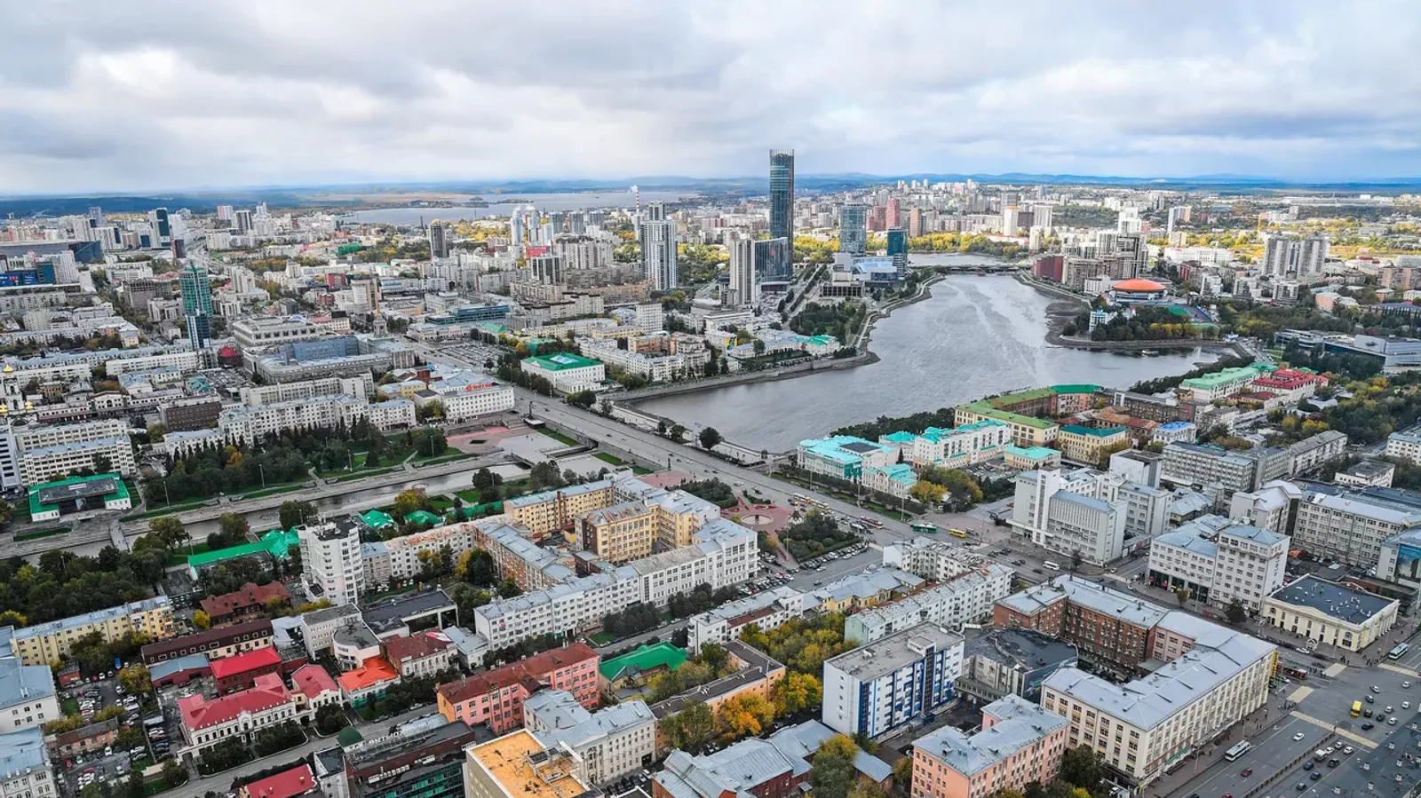 На Урале объявили обратный отсчет до Международного фестиваля молодежи