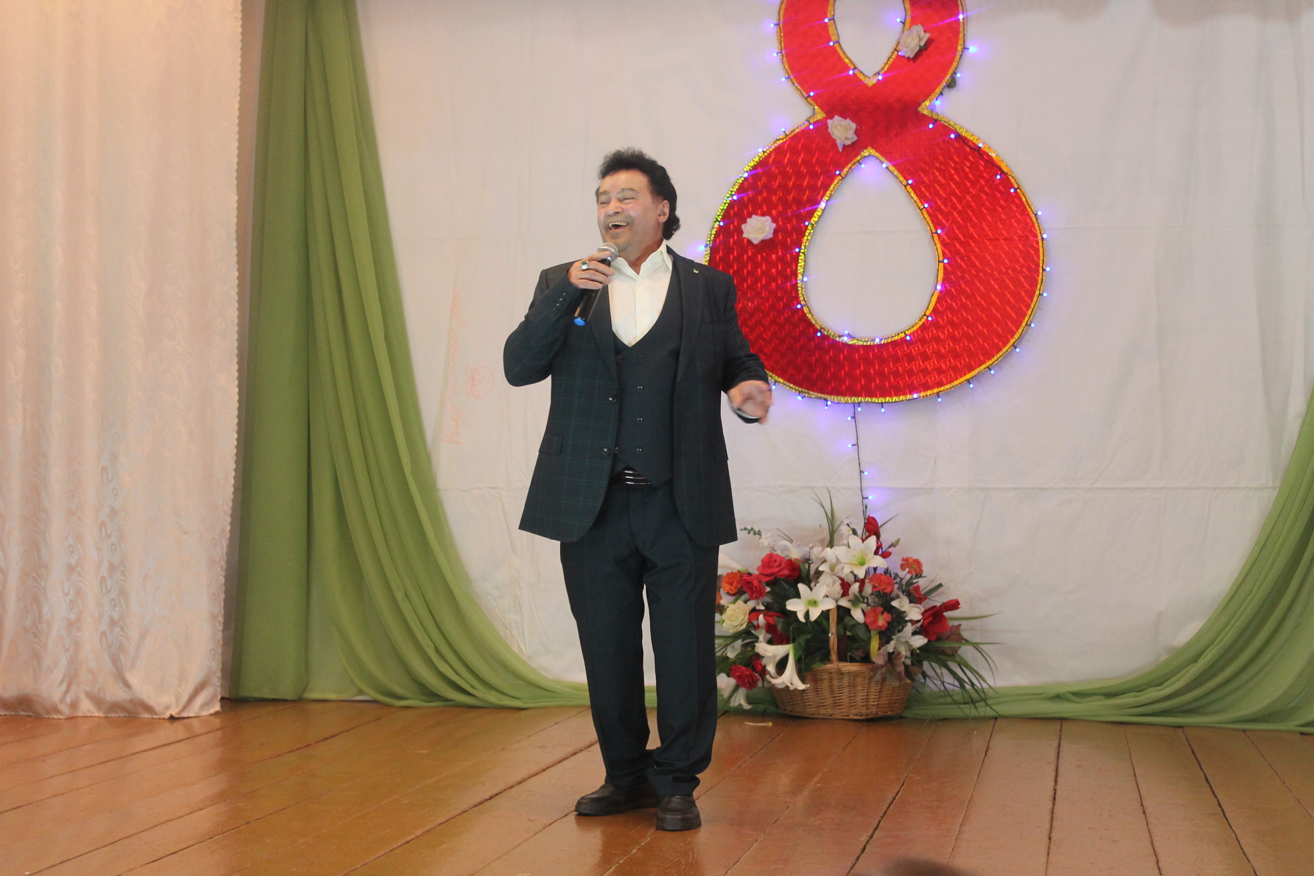 Праздник весны и красоты