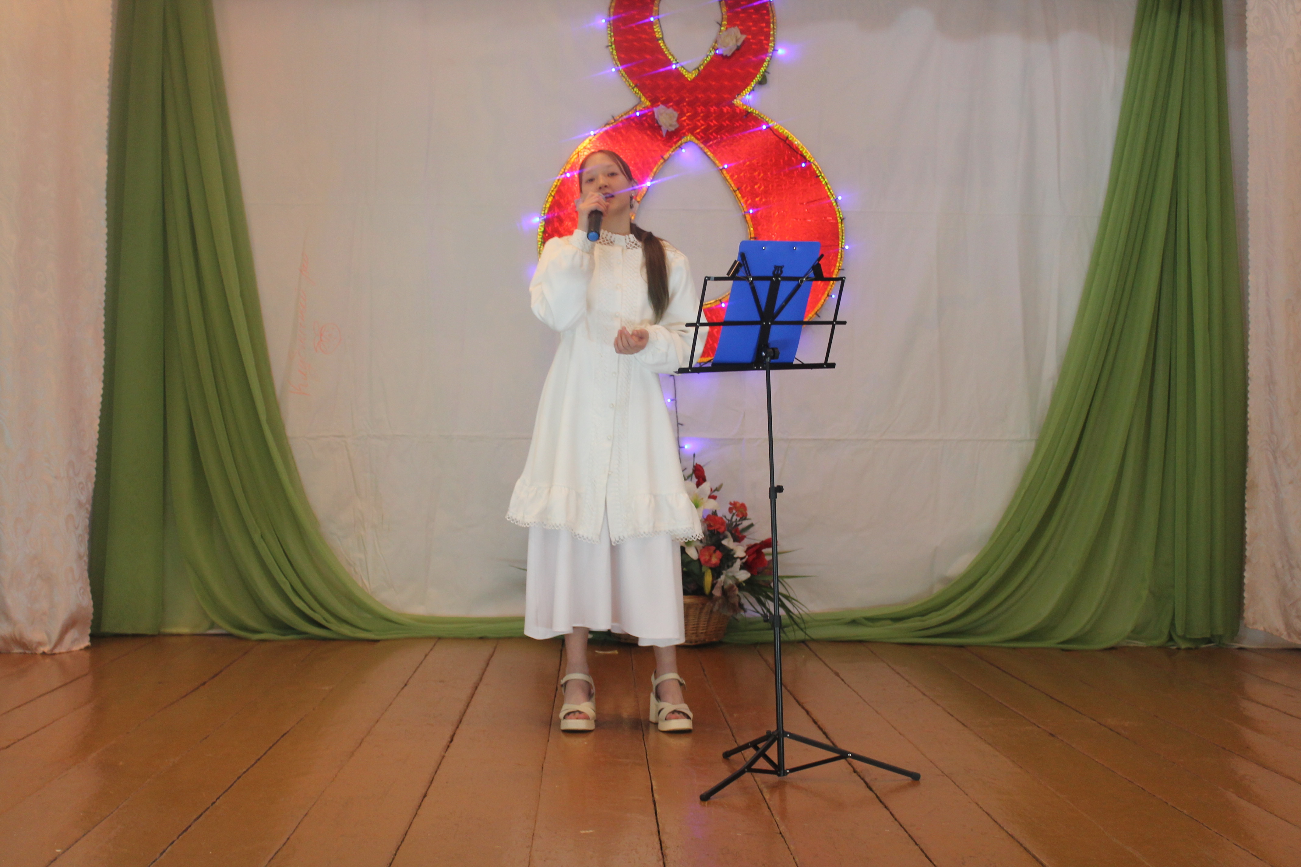 Праздник весны и красоты