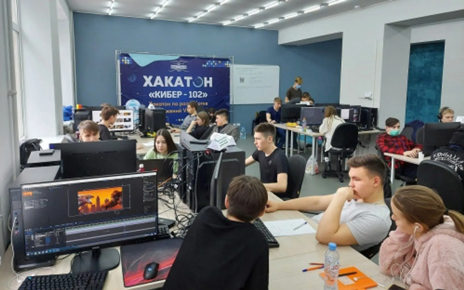 В «Школе 21» пройдет юбилейный Всероссийский хакатон «Кибер 102»