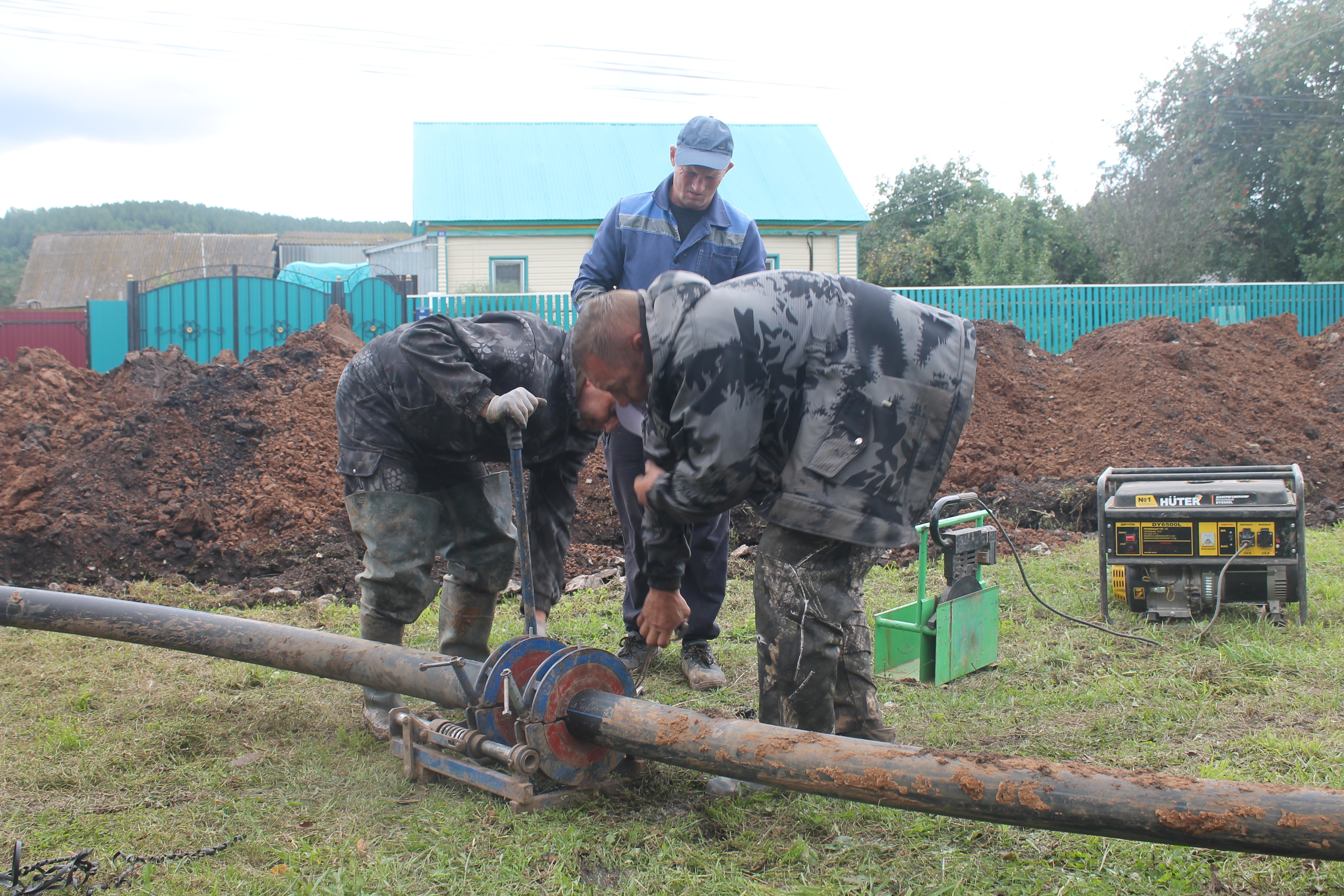 Заменили водопроводные трубы