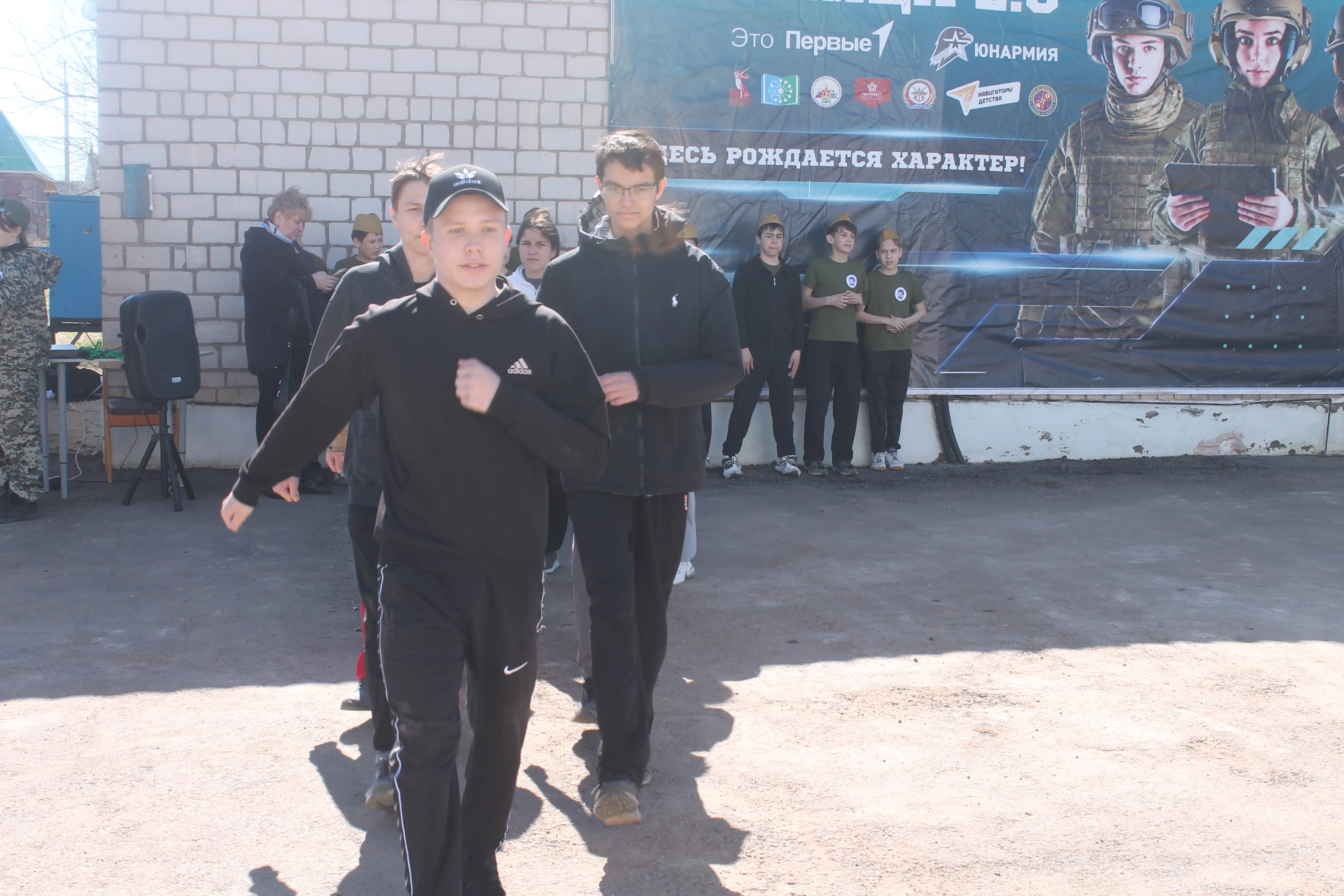 Зарница – это командный дух и взаимопомощь