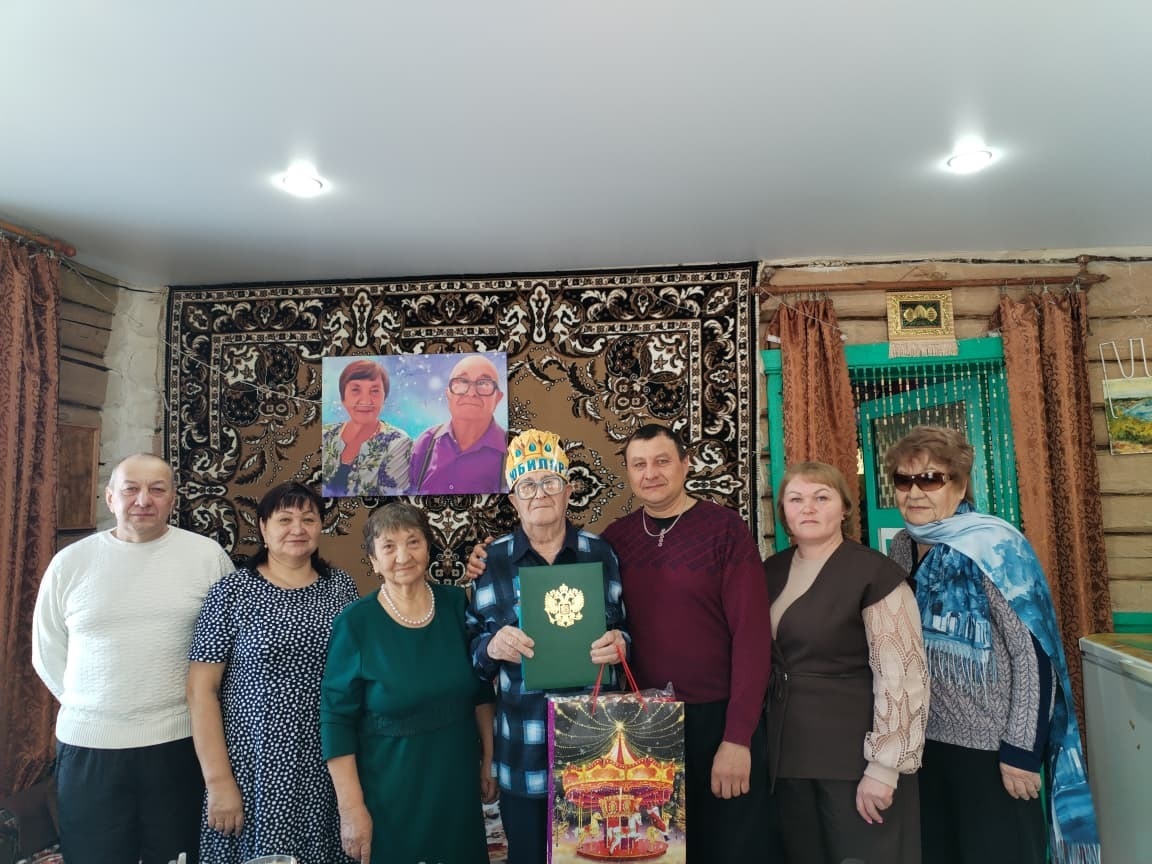 90 лет – жизнь по чести и совести