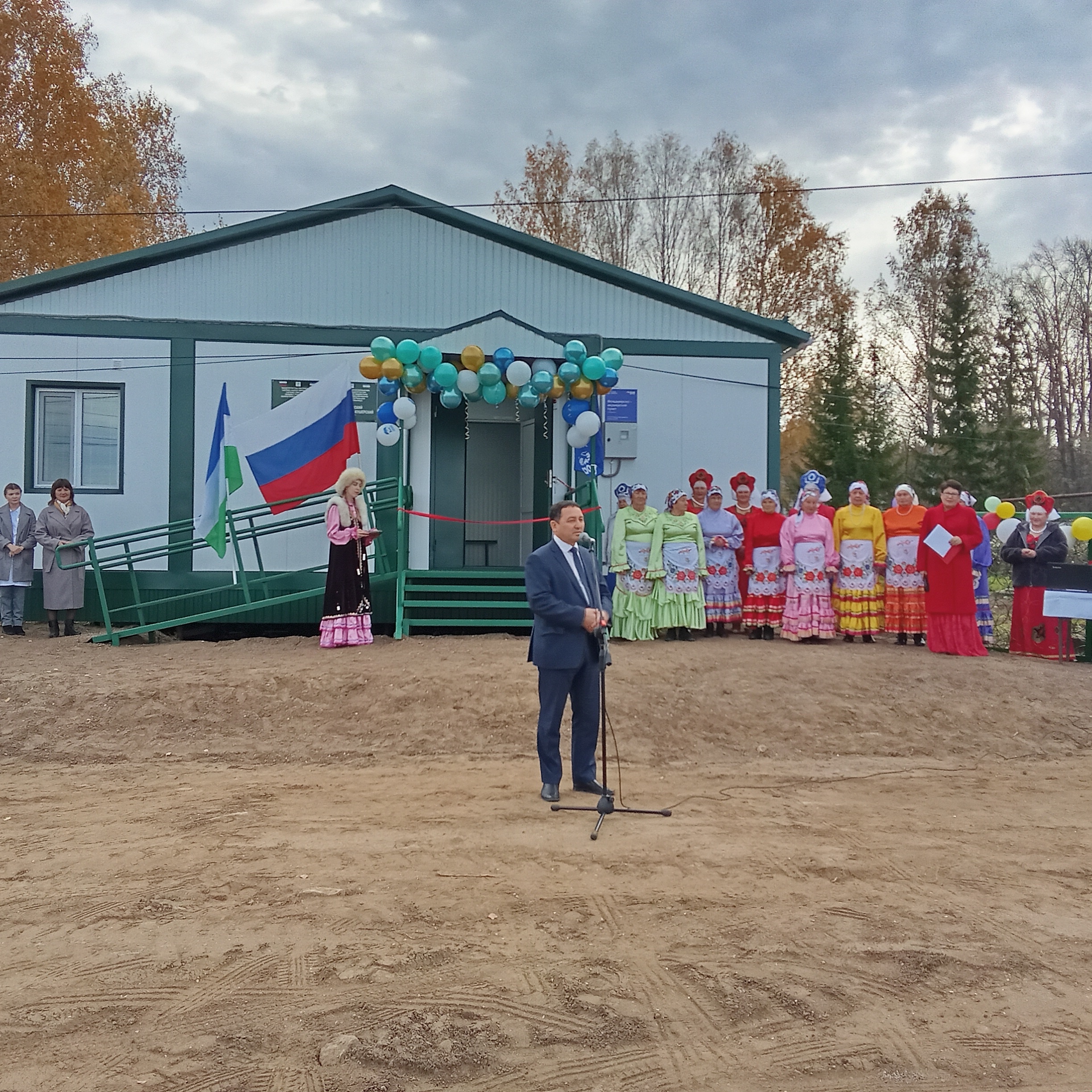 Отличный подарок ко Дню Республики