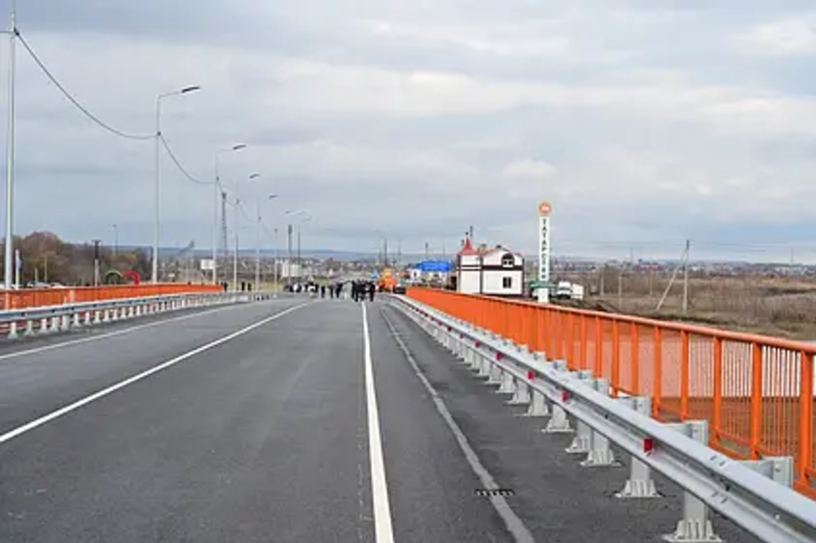 На границе Башкортостана и Татарстана по мосту через реку Ик запустили движение