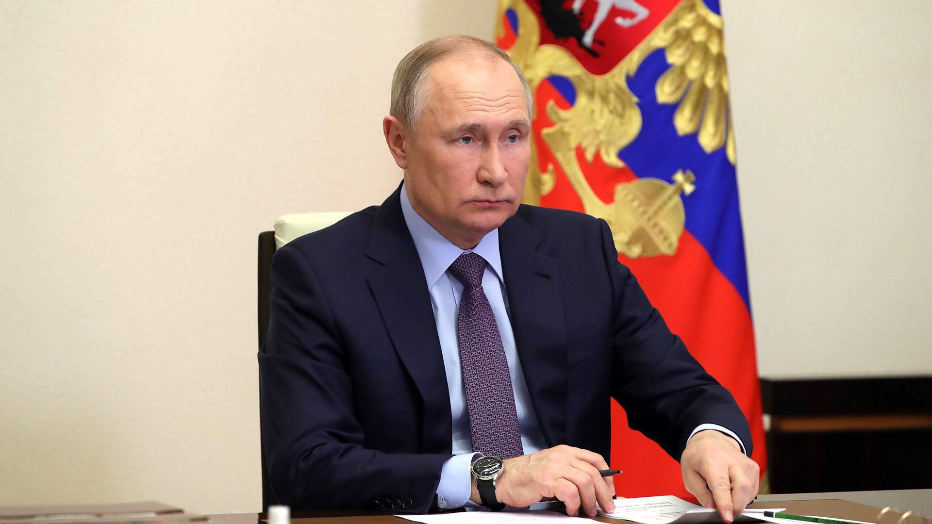 Путин призвал создать современную электронную компонентную базу