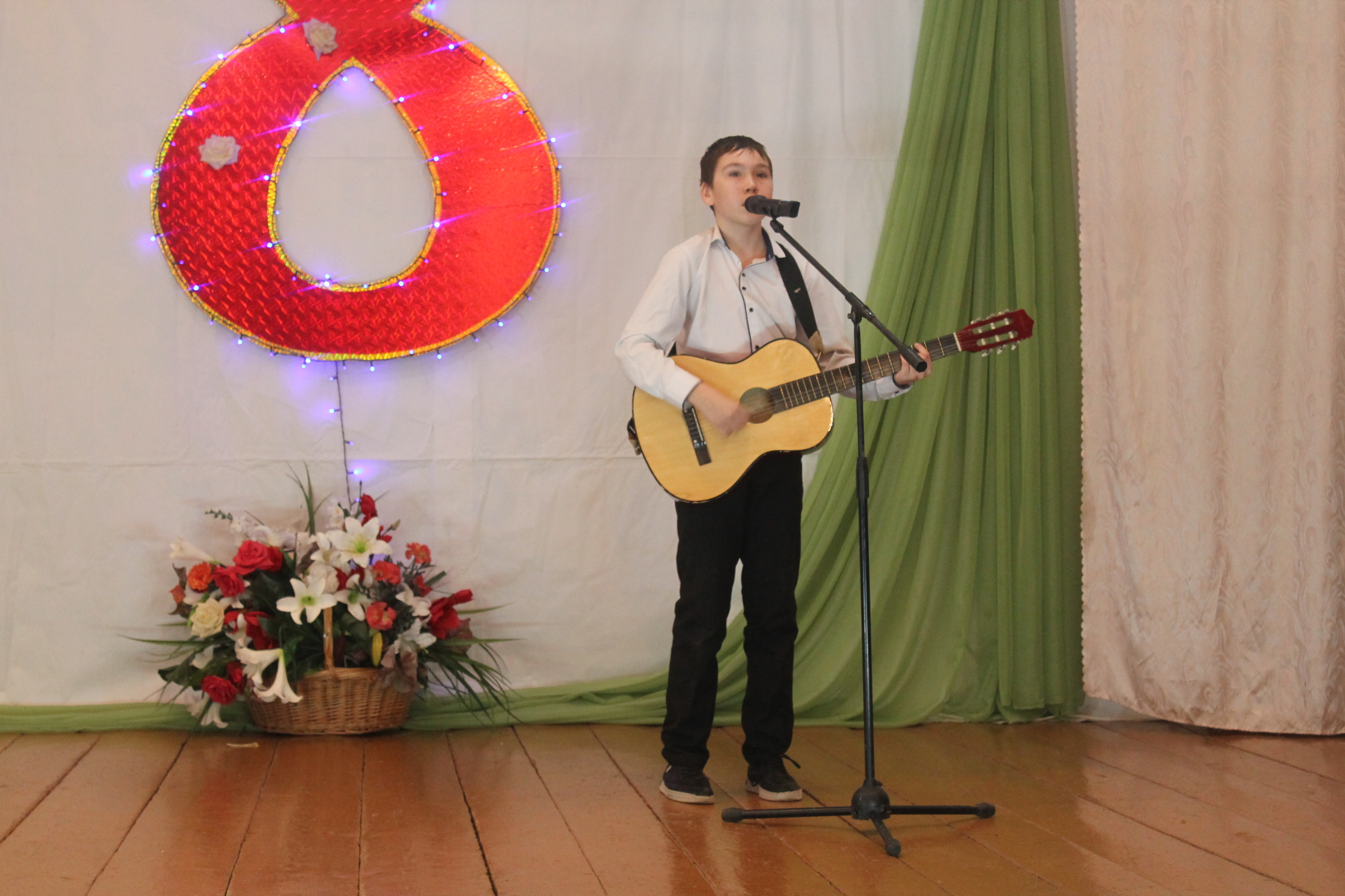 Праздник весны и красоты