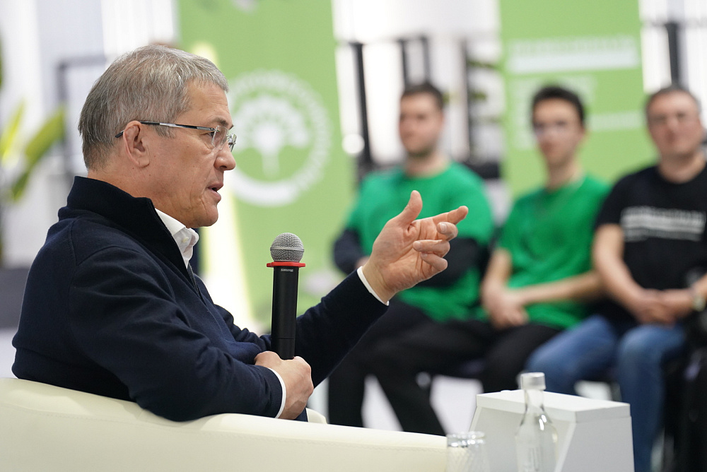 Встреча с лидерами чемпионатного движения «Профессионалы»