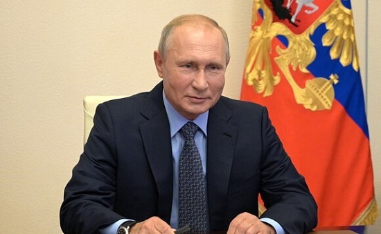 Путин оценил значимость взаимодействия ветвей власти