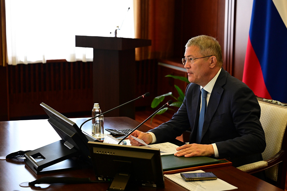 Радий Хабиров провёл заседание республиканского оперативного штаба