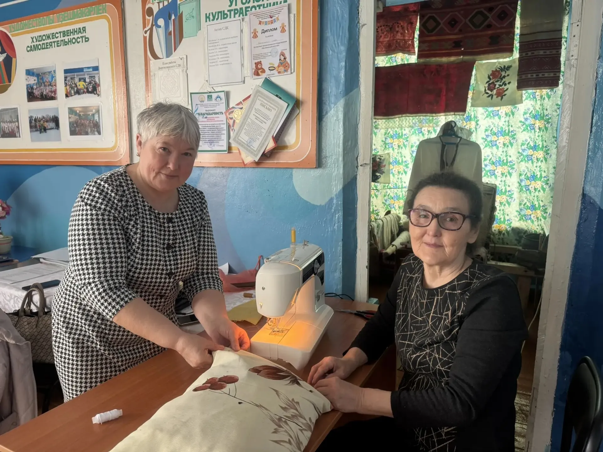 С материнской любовью