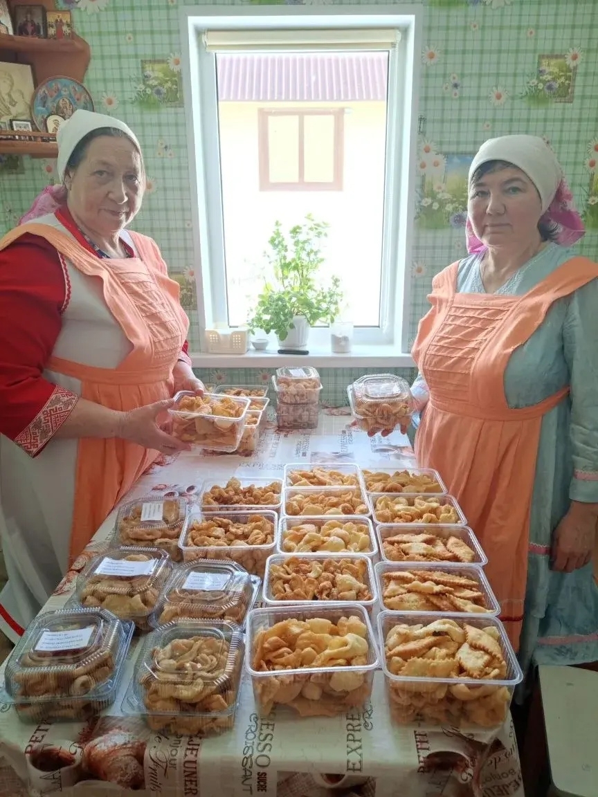 Для наших бойцов - домашнее лакомство