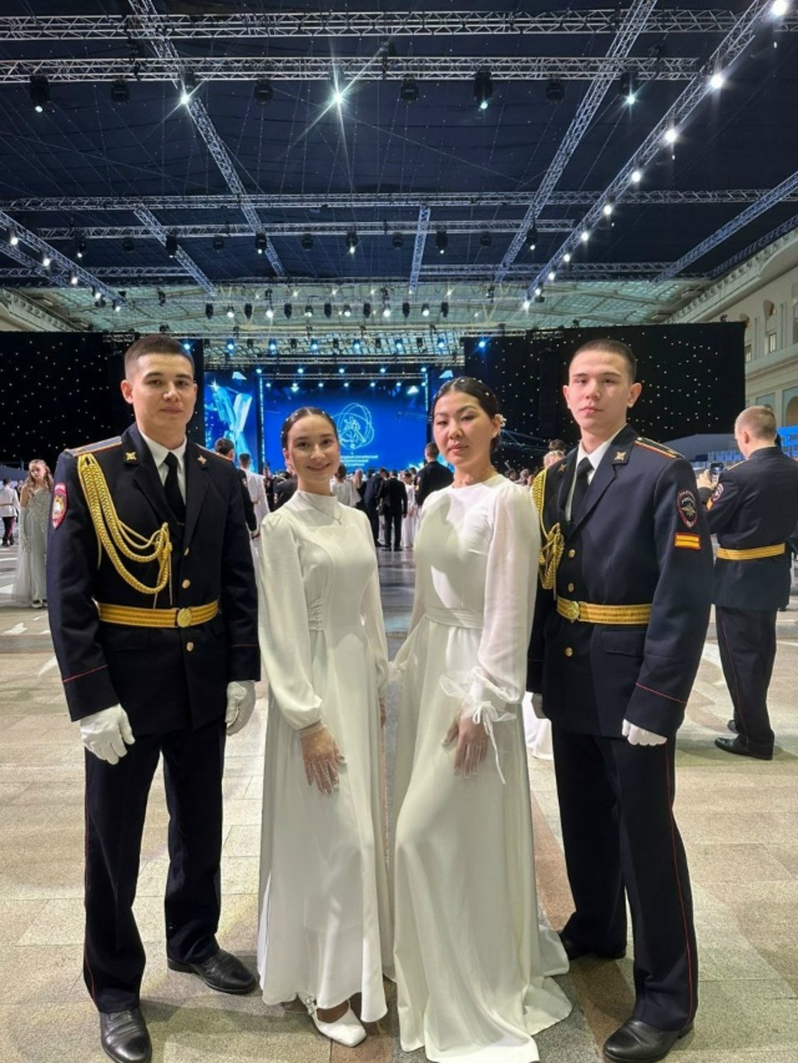 Благотворительный бал объединил всех