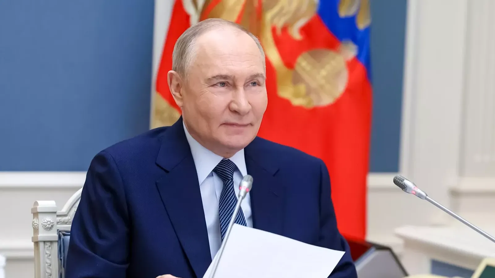 Путин в День защиты детей вручит ордена многодетным семьям