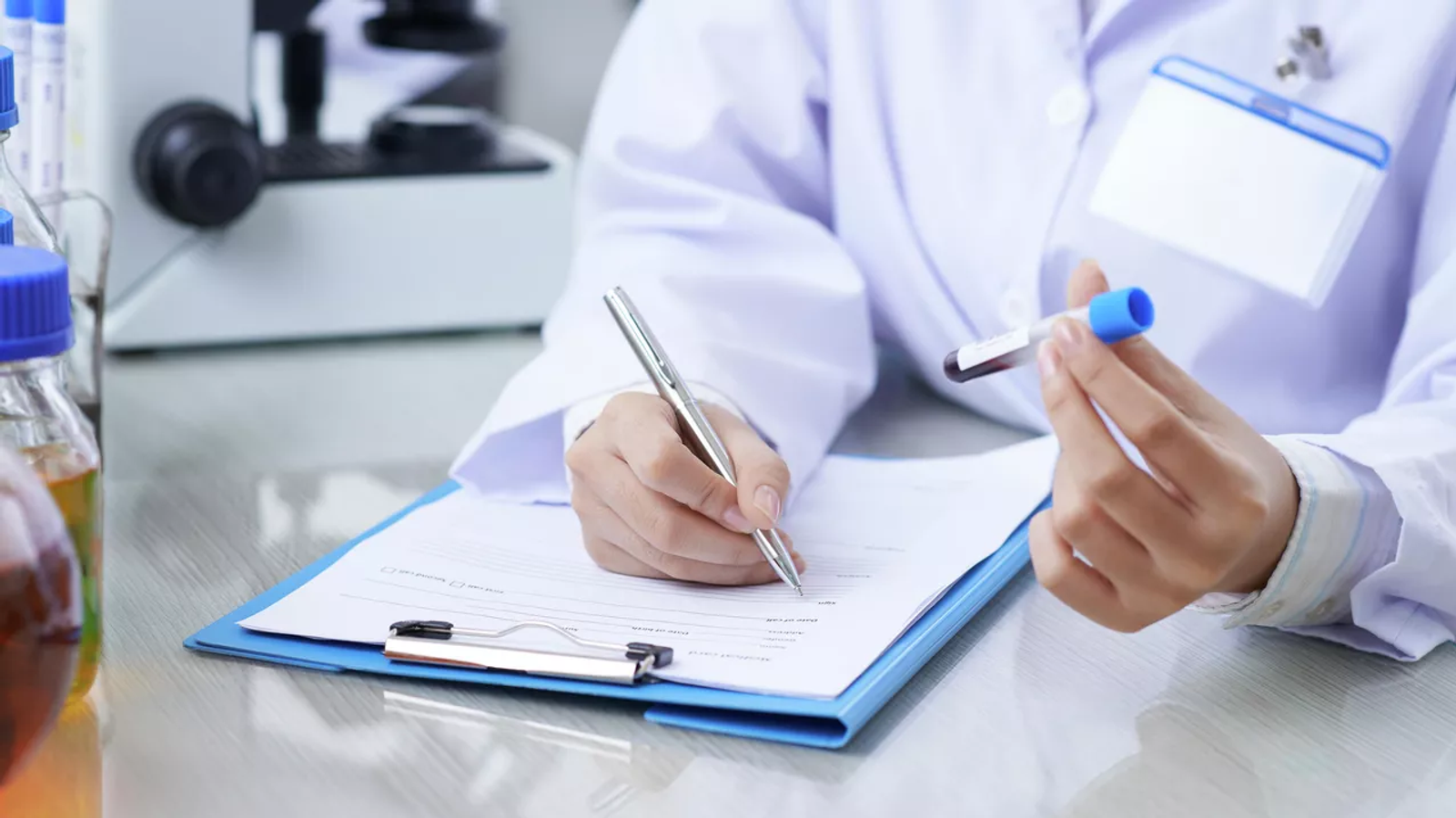 Минздрав уточнил сроки работы с наставником для студентов медвузов