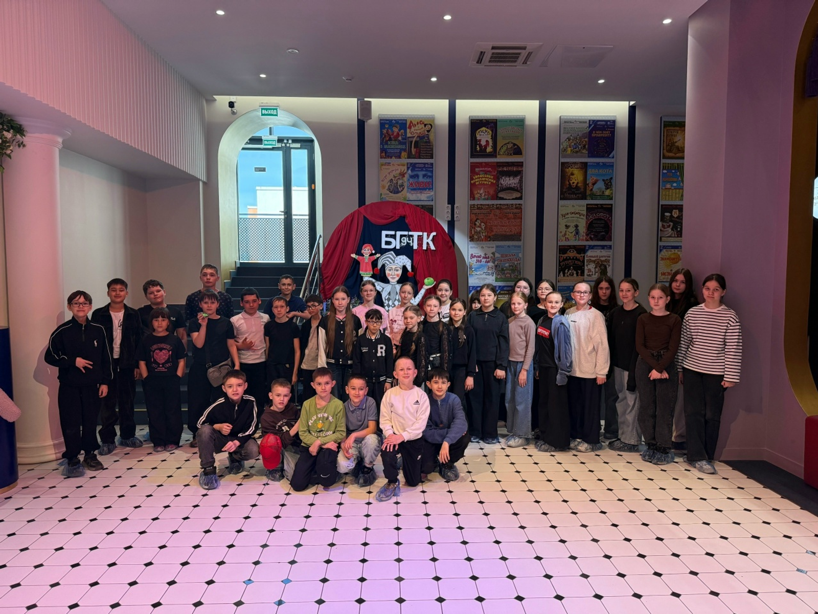 Путешествие в мир театра