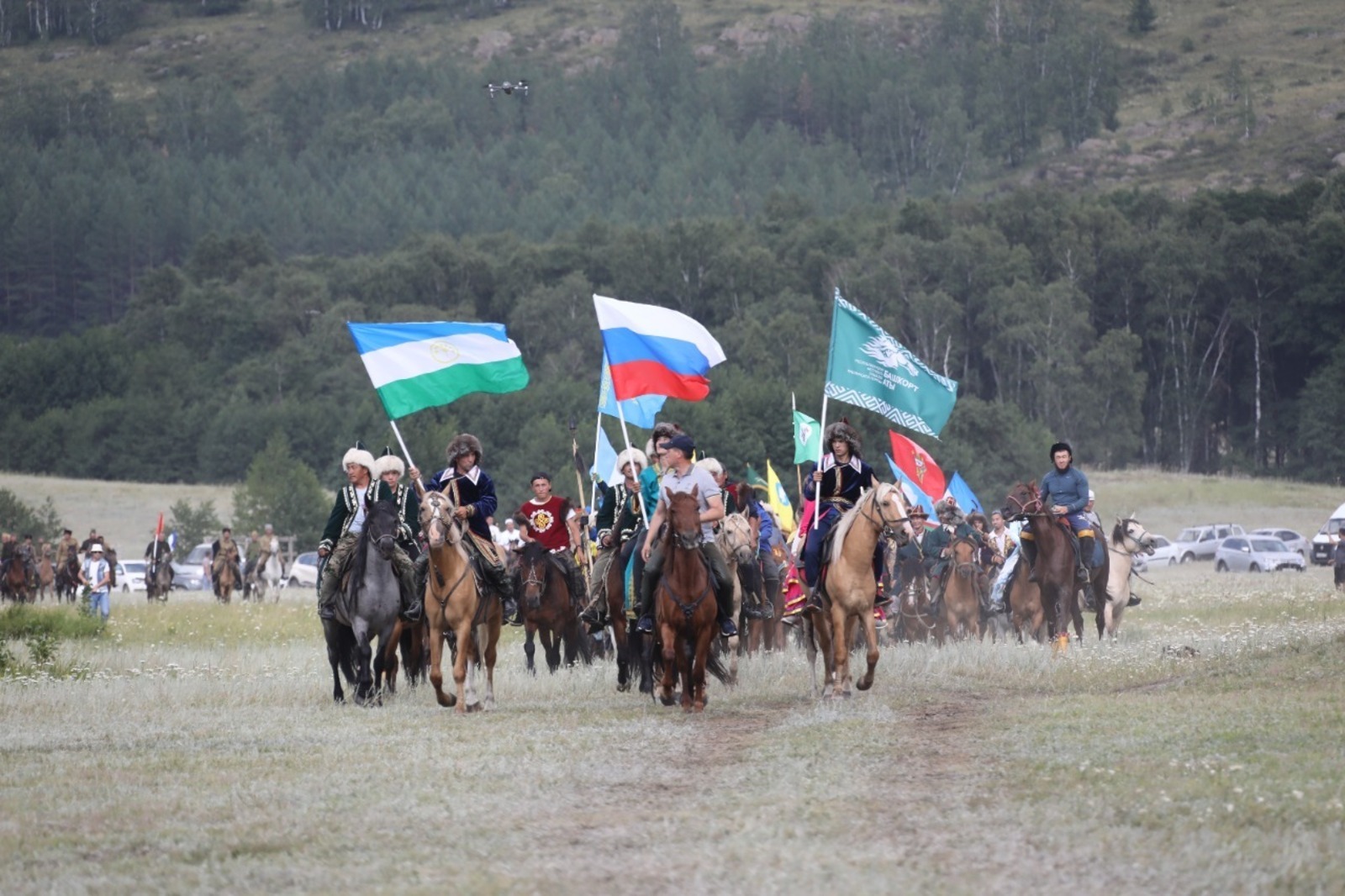В рамках фестиваля «Башкорт аты» прошел грандиозный конный парад.