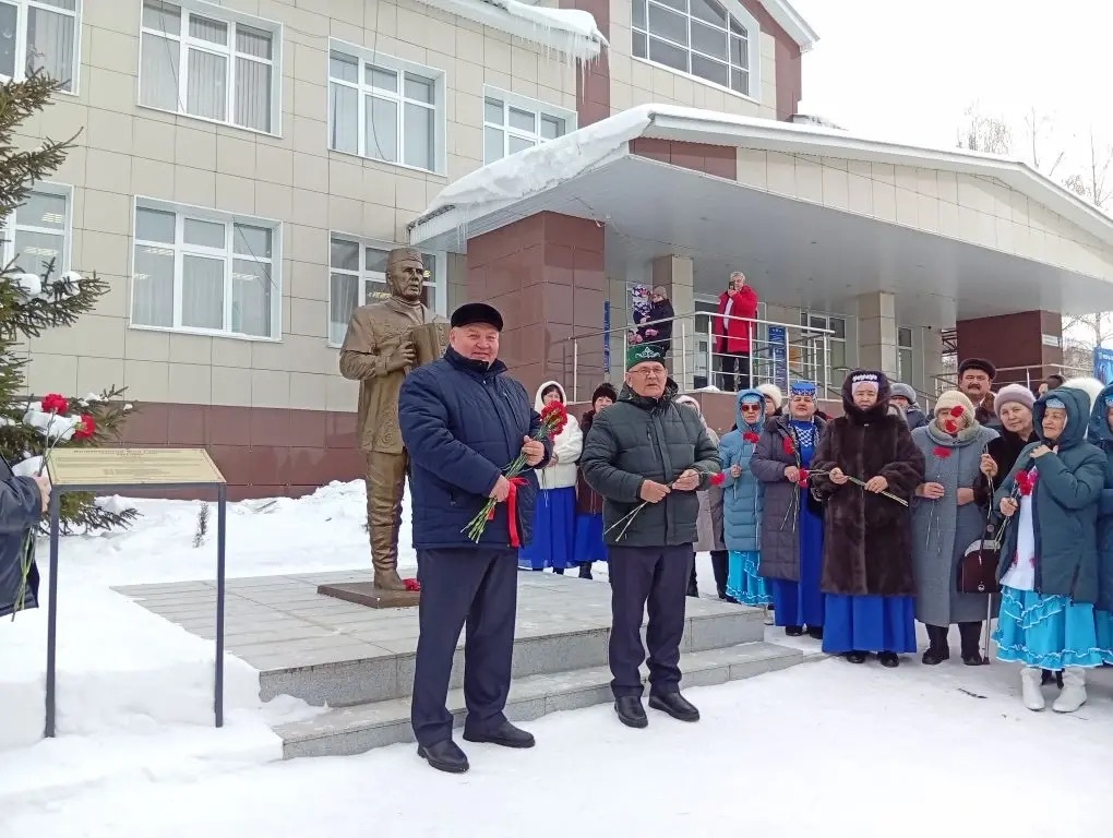 Живет в памяти народной