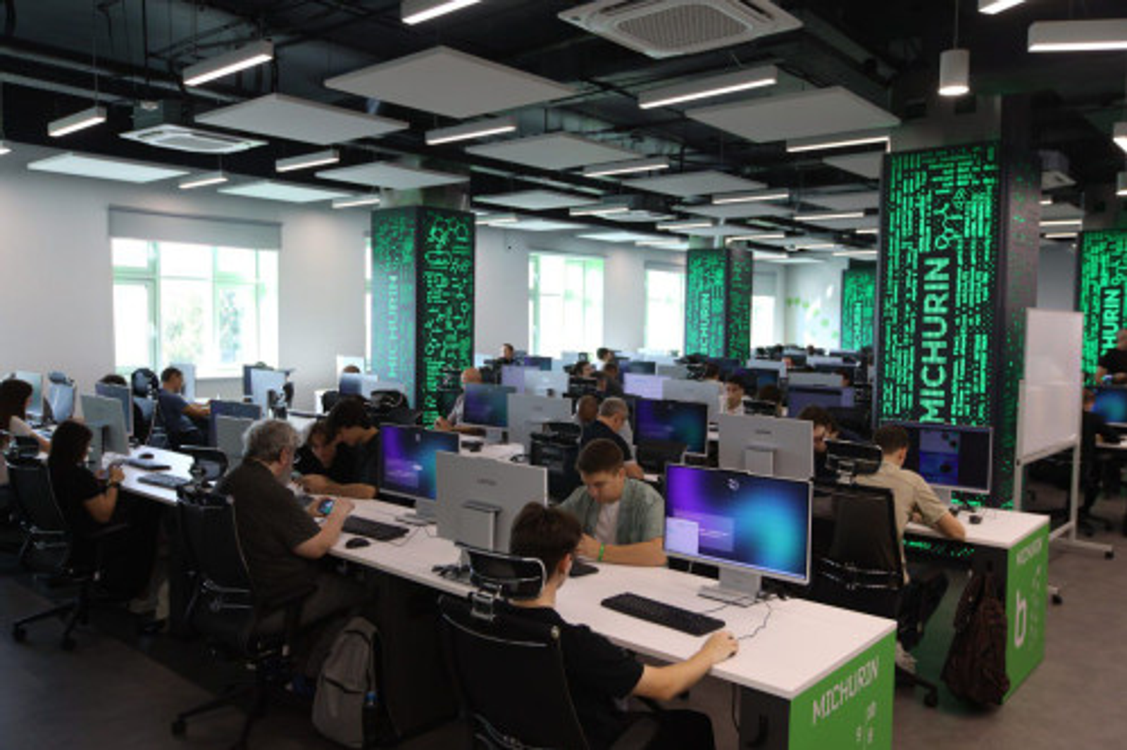 В Башкортостане более 500 человек подали заявку на обучение IT-навыкам